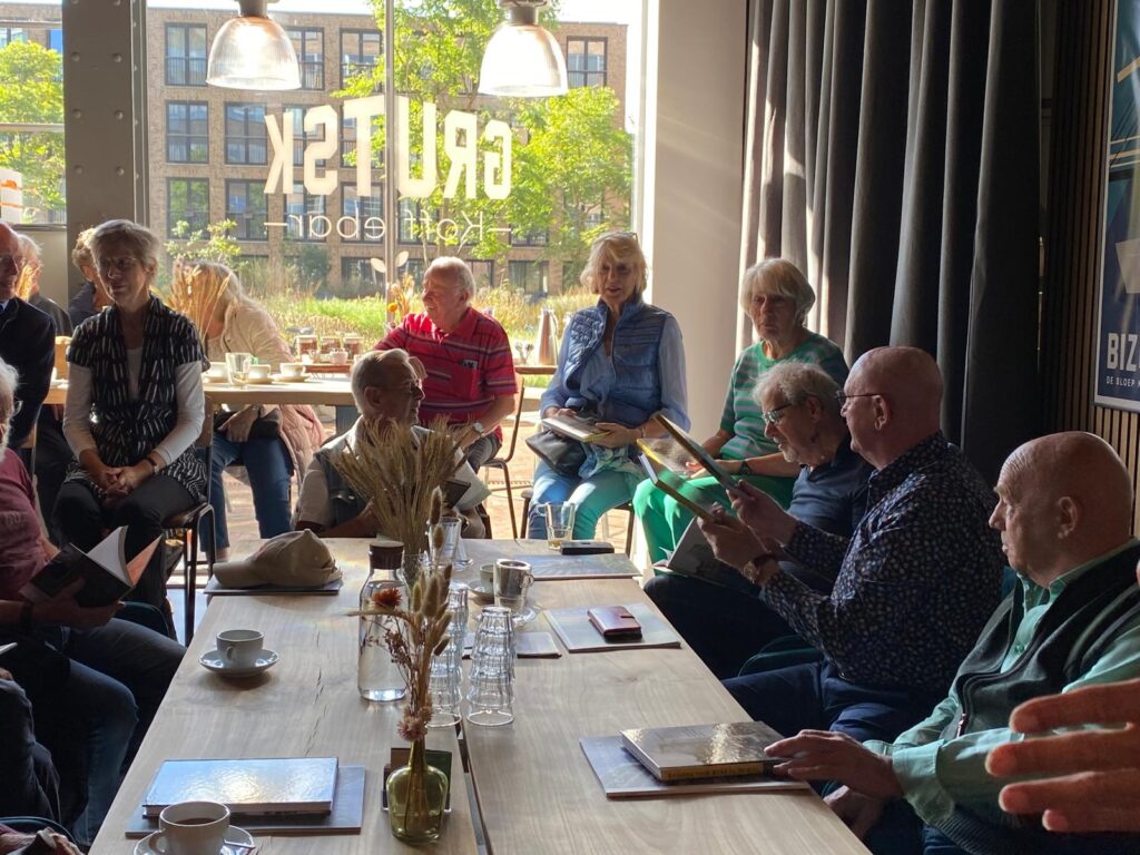 Boek lancering, De Leidse Meelfabriek De Sleutels – Graanhandel en het rijke leven van de familie De Koster’ van schrijver Frits van Oosten